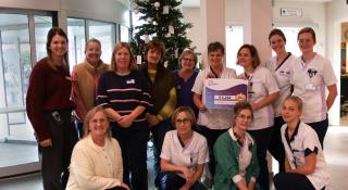 Heel wat collega's van AZ Voorkempen hielpen mee met de actie.