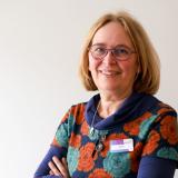 Portret van Nicky Palm, nieuwe directeur HR en communicatie bij AZ Voorkempen